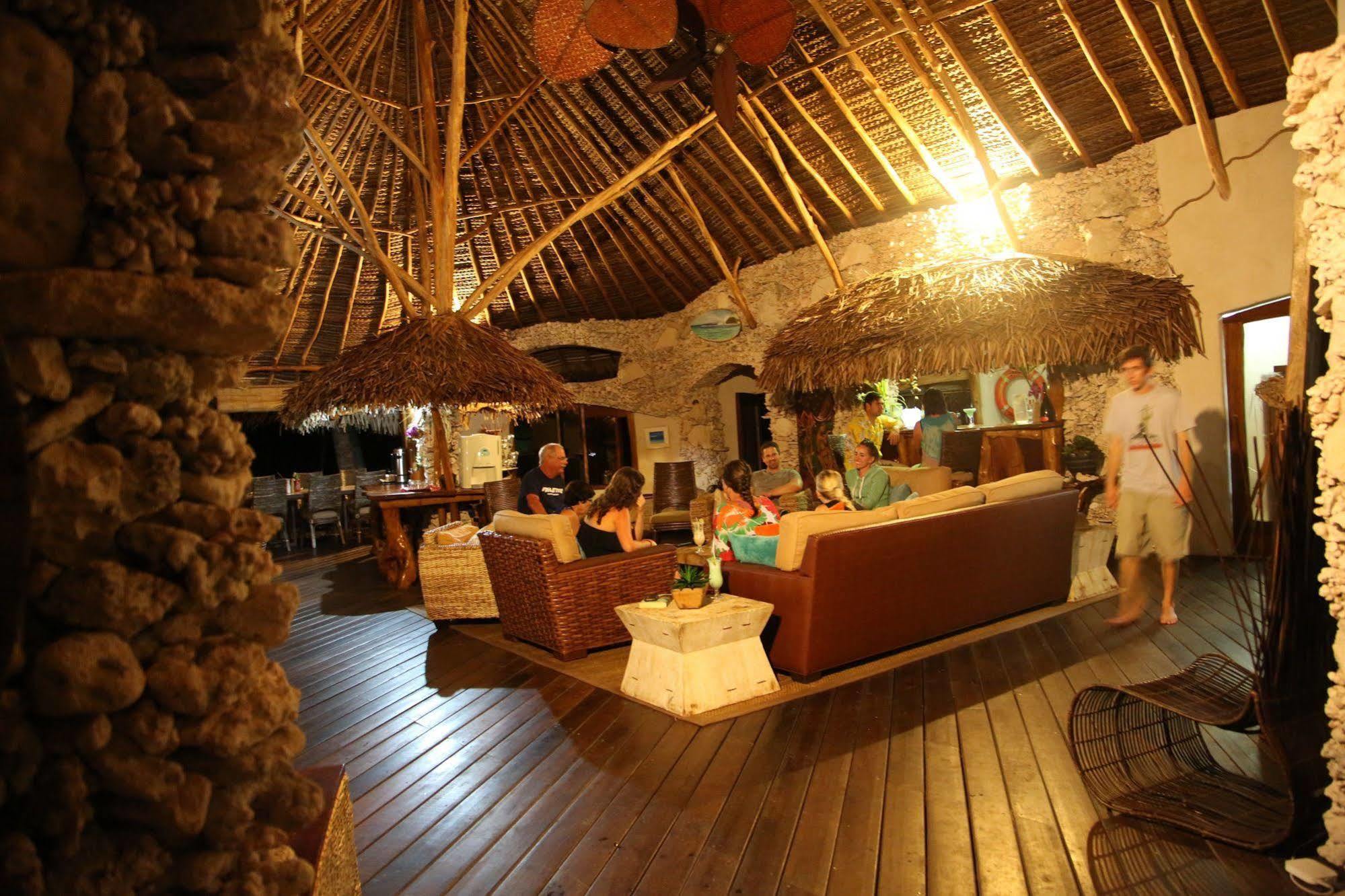 Ninamu Resort 提克豪 外观 照片